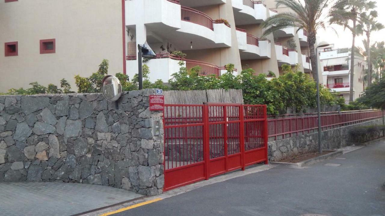 C101 Los Balandros Palm-mar Luaran gambar